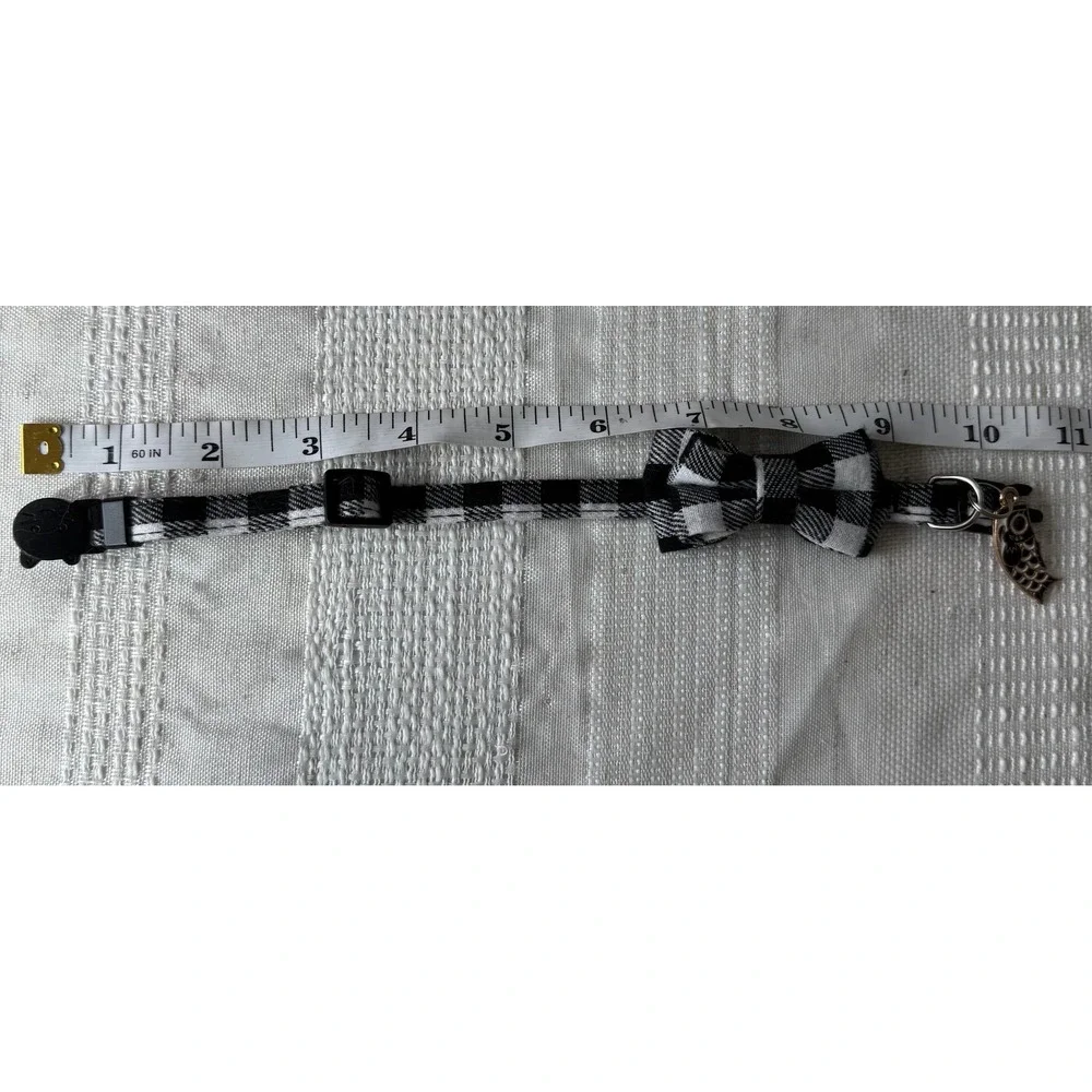 Buffalo Plaid Cat Collar with Bow Tie and Fish‎ Charm - Adjustable